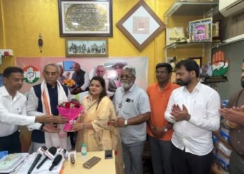 आमदार अमिन पटेल यांची पत्रकार संघटनेशी महत्त्वाची बैठक; प्रश्न सोडवण्याचे आश्वासन.