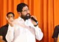 Eknath shinde : शिंदे शिवसेनेतच गटबाजी उघड? बुलढाण्यात आजी-माजी पदाधिकाऱ्यांमध्ये राडा