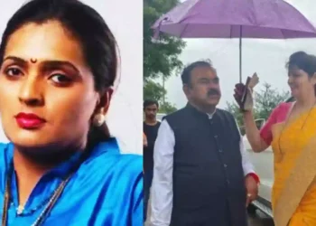 Ashok kharat : रुपाली चाकणकर यांच्यावर लैंगिक अत्याचाराचा थेट आरोप; राष्ट्रवादी नेत्या रुपाली ठोंबरे पाटील यांचा गंभीर हल्लाबोल