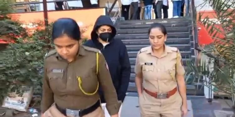 pune news : शीतल तेजवानीला मुंढवा जमीन प्रकरणात जामीन; पोलिसांच्या ‘हलगर्जीपणा’मुळे उच्च न्यायालयाची नाराजी