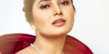 प्राजक्ता माळीने घेतला 6.42 कोटींचा फ्लॅट; गोरेगावच्या Oberoi Exquisite मध्ये आलिशान घर